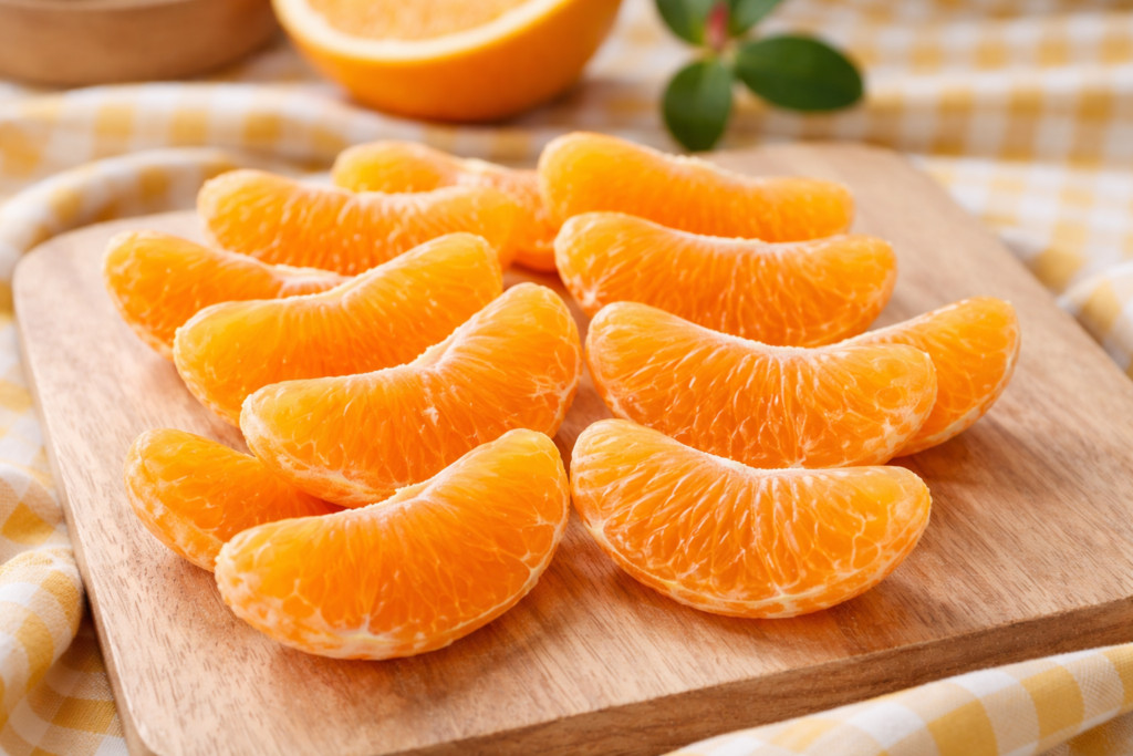 Healthy orange slices for dogs to enjoy as a treat.